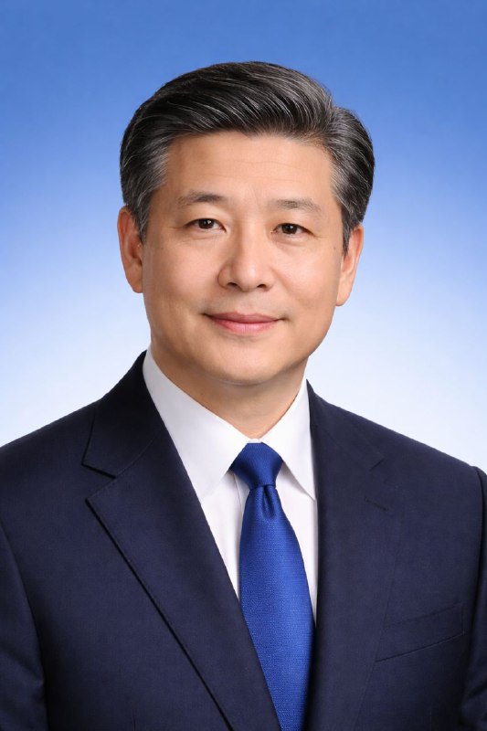 他是哪个近代人物🤨