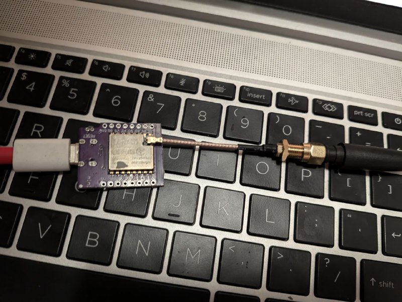 使用esp8266可以发送大量指定名称热点 疑似可以用来搞事🤔项目