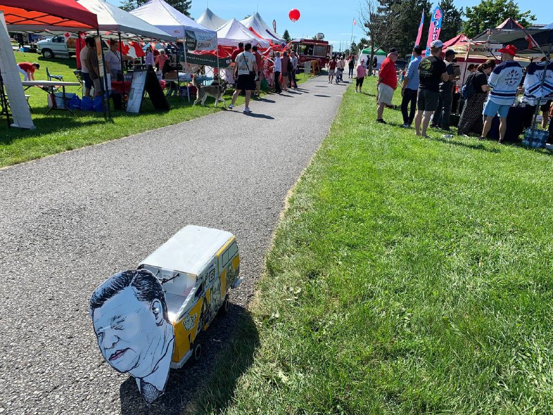 公园遛狗投稿By