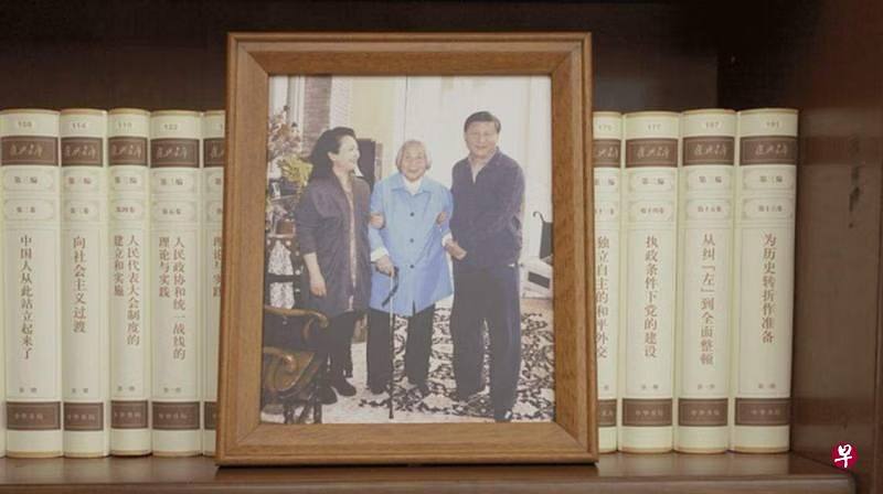 中国官媒母亲节刊文习近平不负他娘的心中国官媒母亲节刊文习近平不负他娘的心