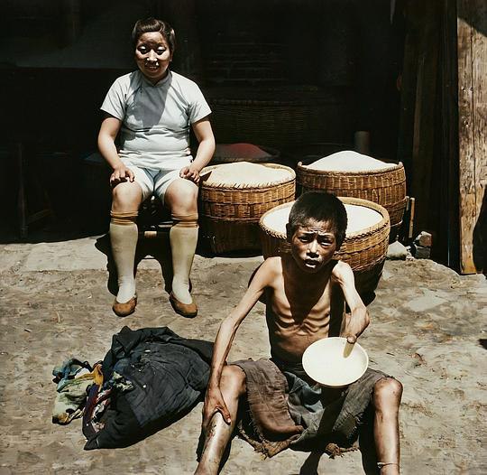 【老照片里的中国】乔治·西尔克镜头下的湖南大饥荒1946（AI上色）#中国为什么这么幸福【老照片里的中国】乔治·西尔克镜头下的湖南大饥荒1946（AI上色）#中国为什么这么幸福