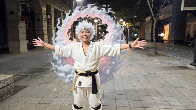 做了个天灯动态背景我相信尼卡是真实存在的，总有一天会把大家从想要永生的伊姆和天龙人手中解放出来，中国人人也会有自己象征着尼卡的太阳神🌞👤 来自