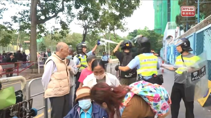 香港大埔宏福苑維修工程疑似因偷工減料，引起嚴重火災，截至11月27日清晨，火災已造成至少44人死亡、62人受傷，另外尚有279人失蹤
