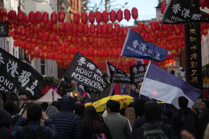 本周六，近四百名港人在英国违反了香港国安法本周六，近四百名港人在英国违反了香港国安法