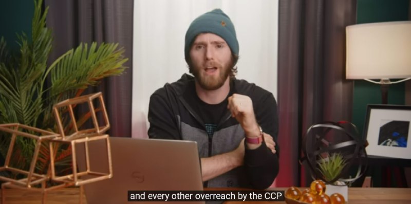 相比5年前的今天，与极客湾相似的技术博主Linus Tech Tips在影片中从蒸汽平台（Steam China）实施的实名制等限制来说明并严厉批判中共政权实施的网管制度，他的影片在哔哩哔哩弹幕网上被下架，YouTube上的影片未受影响