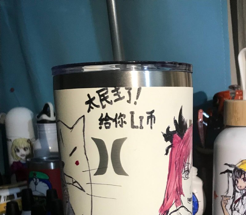 做了个下一届Li币大赛的奖品，李社区圣杯，家人们心动了吗👤 来自