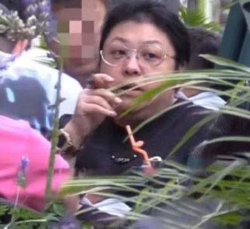 《抓特务》抓到了韩红