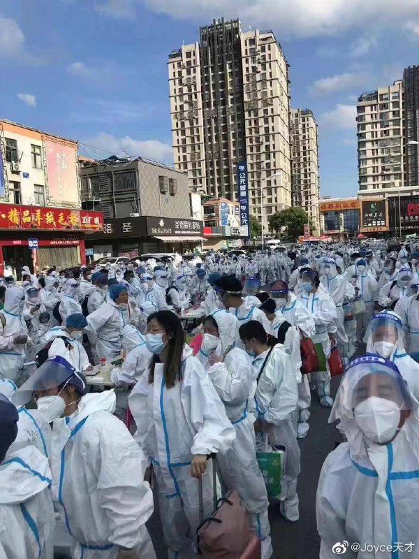 江苏无锡终于响应了习近平主席的清零百年大计，开始了封城！#按下快进键 By