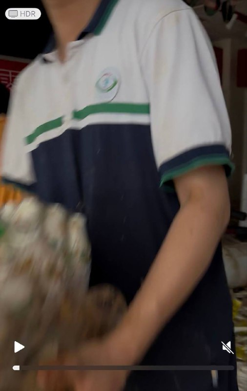 属于中国自己的0元购🥰 参与者年龄从幼儿园到老干部，自信的不带口罩直面社会，老美看了都说牛逼！🇨🇳🇨🇳🇨🇳🕶️ 匿名投稿#讲好中国故事属于中国自己的0元购🥰 参与者年龄从幼儿园到老干部，自信的不带口罩直面社会，老美看了都说牛逼！🇨🇳🇨🇳🇨🇳🕶️ 匿名投稿#讲好中国故事