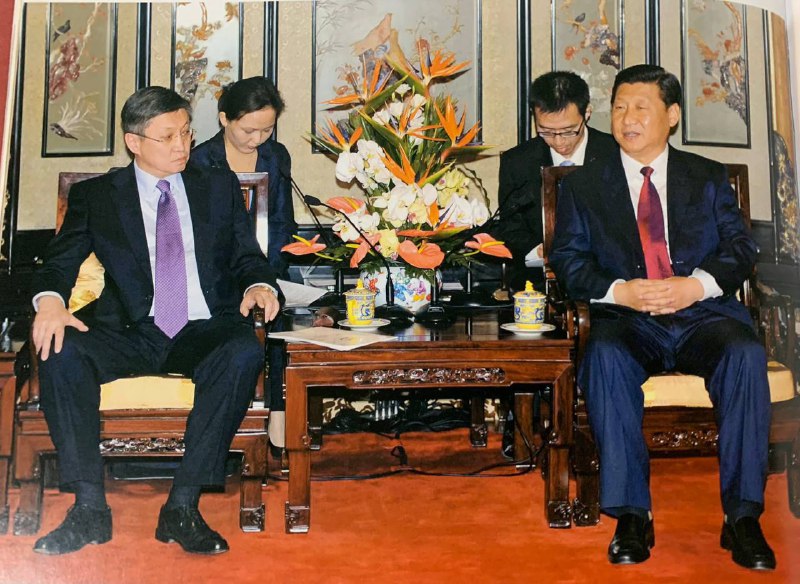 石破首相没想到他文化水平那么低，明显受到了惊吓