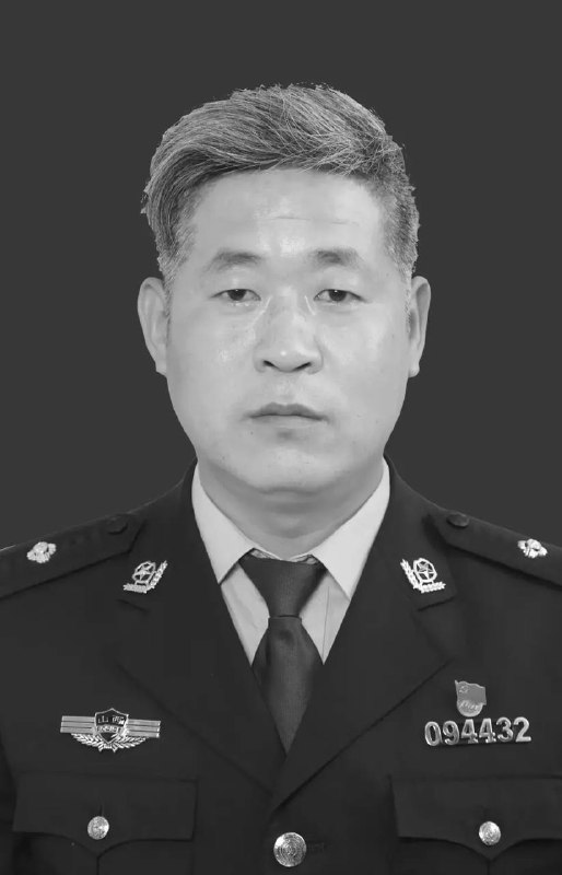 两位黑皮好死两位黑皮好死