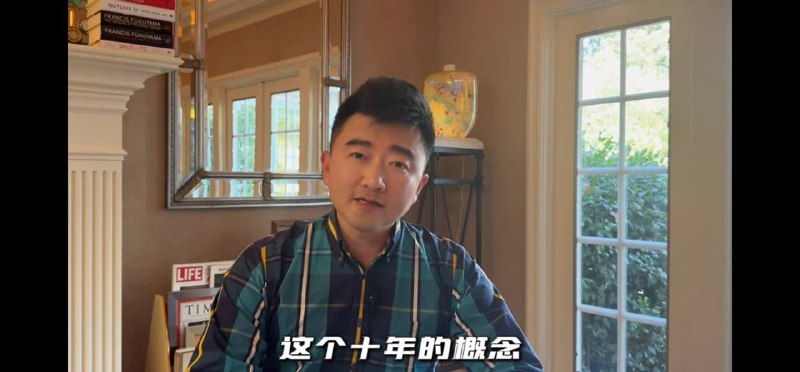 代表亚洲向奥巴马提问，代表中国人用脚逃离习主席奔向美帝代表亚洲向奥巴马提问，代表中国人用脚逃离习主席奔向美帝