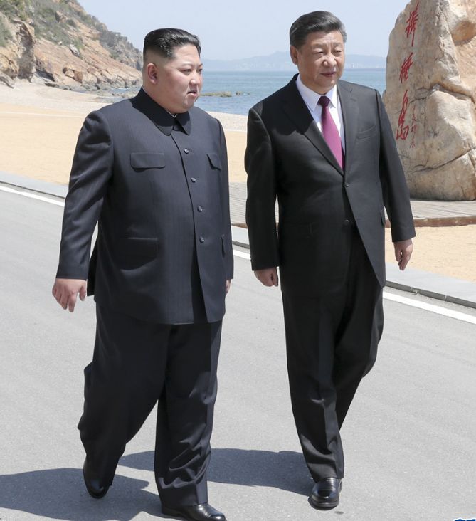 卧龙凤雏，二者得以可安天下茶馆马迎新卧龙凤雏，二者得以可安天下茶馆马迎新