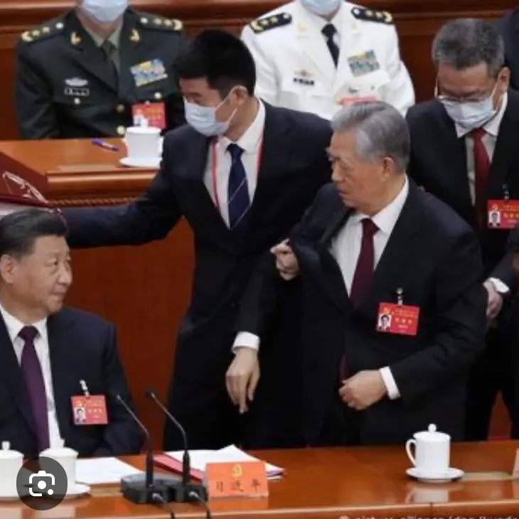 2003年的时代氛围，是中国最后一次像样的“改良幻想”