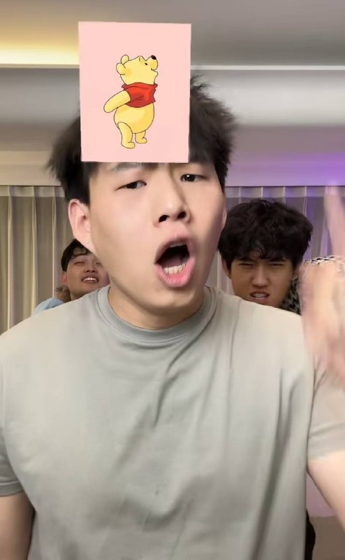 他为什么被打？😎