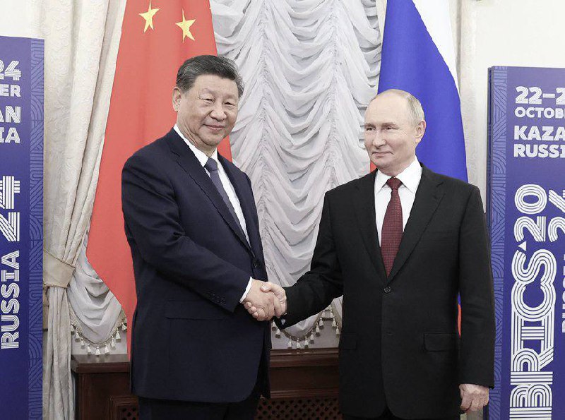 狼和狈见面加速速报⏩⏩ 10月22日星期二，习近平主席乘专机抵达喀山，出席第十六届金砖国家领导人峰会