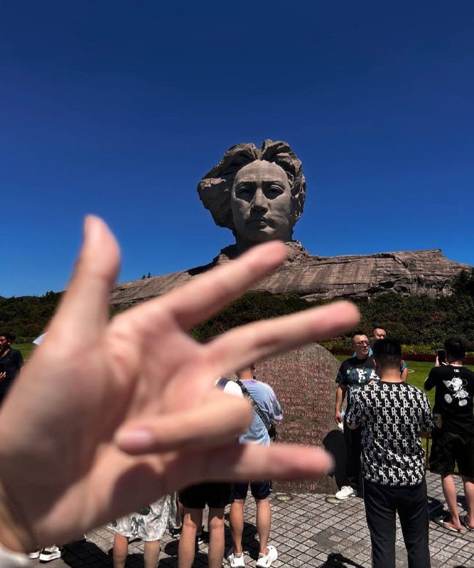 操你妈毛泽东#中指革命By