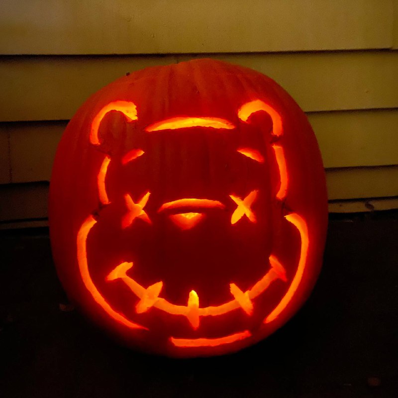 没有西方万圣， 只有中南海一尊