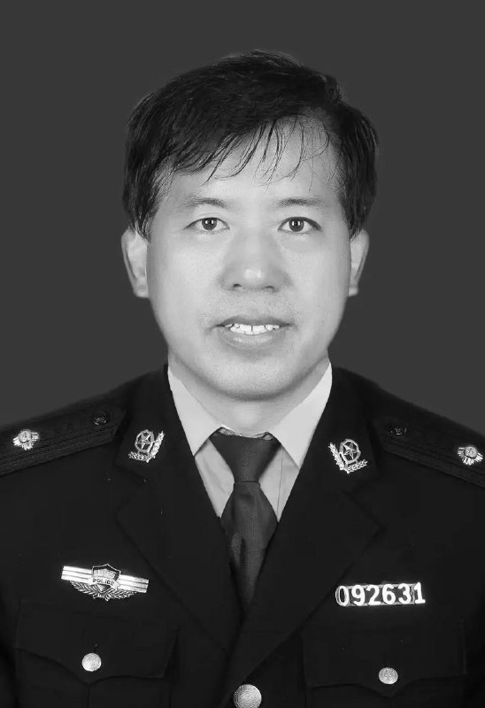 两位黑皮好死两位黑皮好死