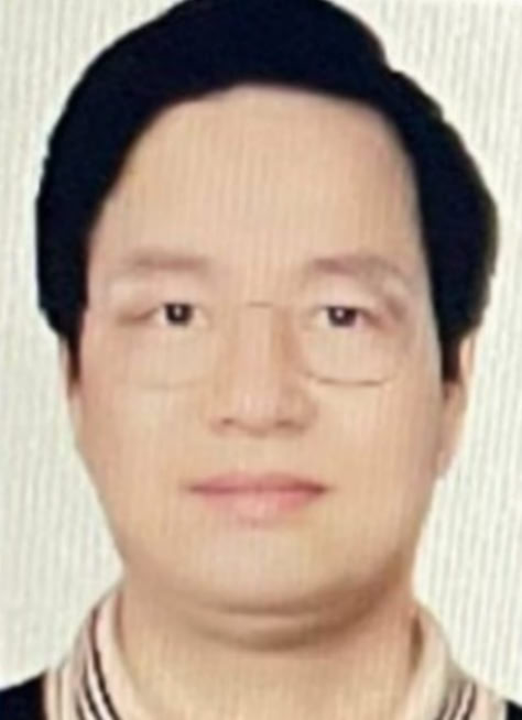 张艺谋拍的烂片不怎么真实，不如陈一新前任的狗腿子徐炎钧在美国被抓来的真🤣张艺谋拍的烂片不怎么真实，不如陈一新前任的狗腿子徐炎钧在美国被抓来的真🤣