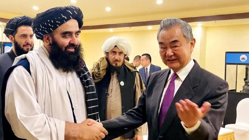 五月，中国正式邀请阿富汗塔利班来中国，进行国事访问