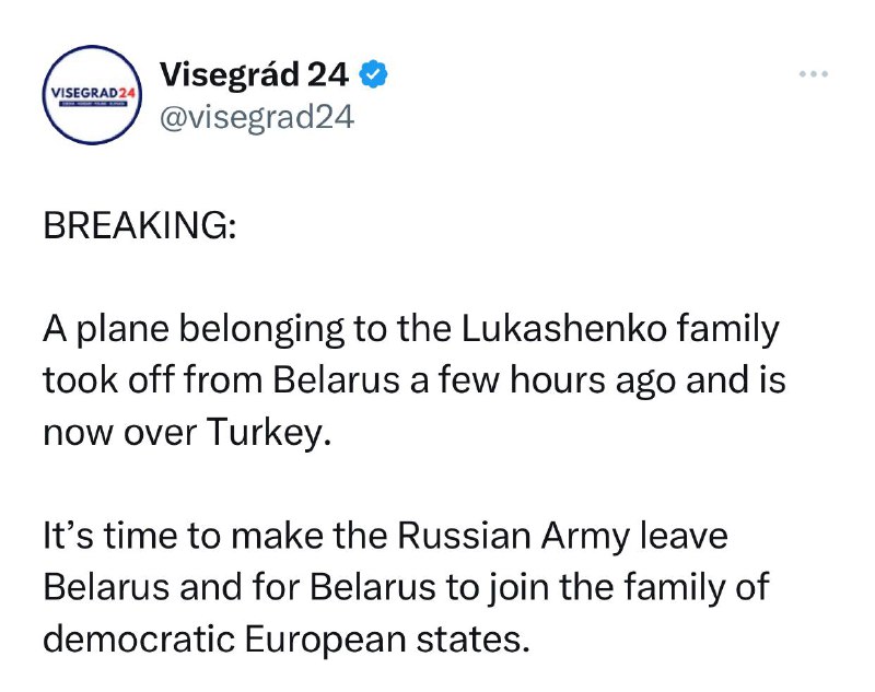 几个小时前，白俄总统卢卡申科搭乘飞机从白俄罗斯跑路，已经进入土耳其领空