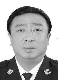 死了个大的黑皮