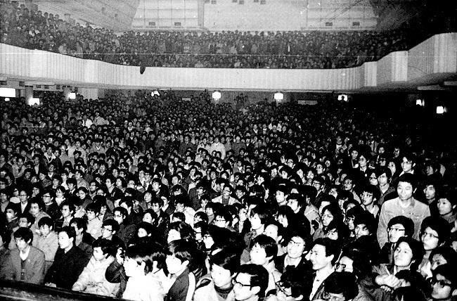 “八六学潮”--上海编程随想