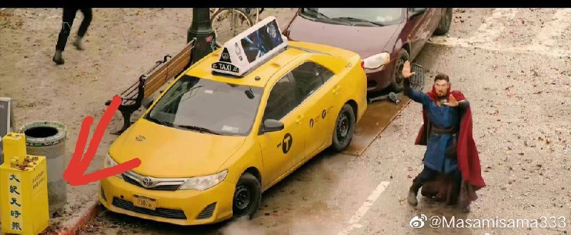 《奇异博士》预告片为《大纪元时报》打广告，建议立即封杀😡