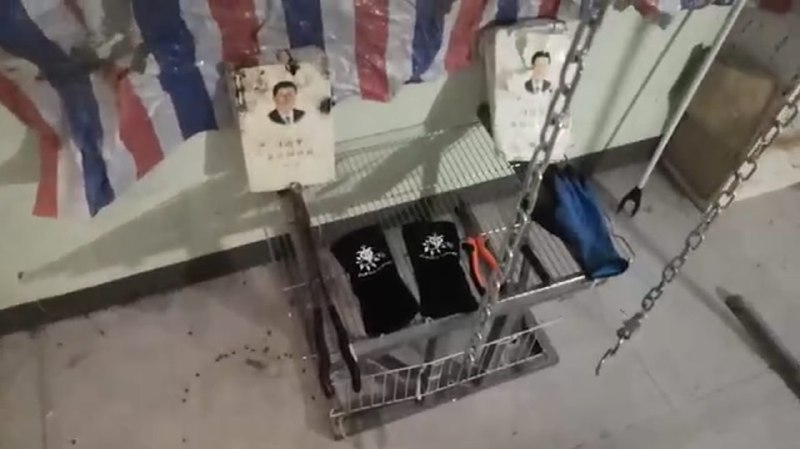 我通常这样摆墙国圣经