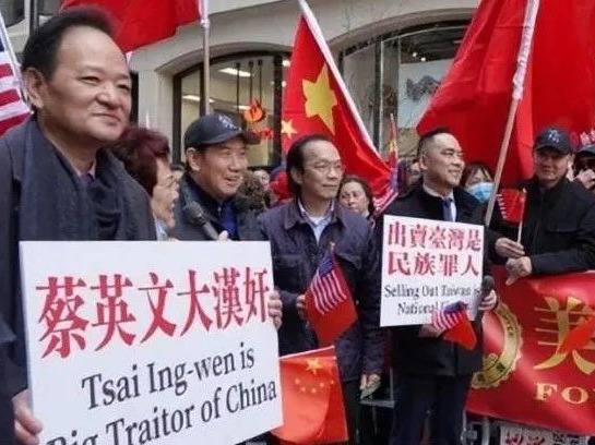 哟，这不是………By