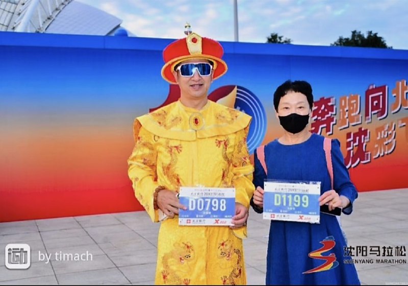 有人已经到了肆无忌惮、胆大妄为的地步！中风了还大招旗鼓跑步炫耀？大墨镜 包子脸？起名Xi-running club？🕶️ 匿名投稿有人已经到了肆无忌惮、胆大妄为的地步！中风了还大招旗鼓跑步炫耀？大墨镜 包子脸？起名Xi-running club？🕶️ 匿名投稿