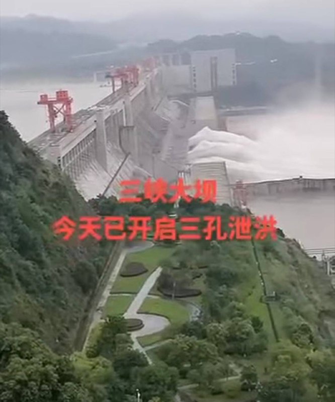下面请看墙国盛世采访