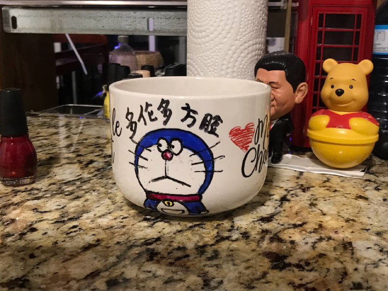 就算全世界的人与方脸为敌，小编我也是方脸的伙伴😘( ๑>ω•́ )۶投稿By