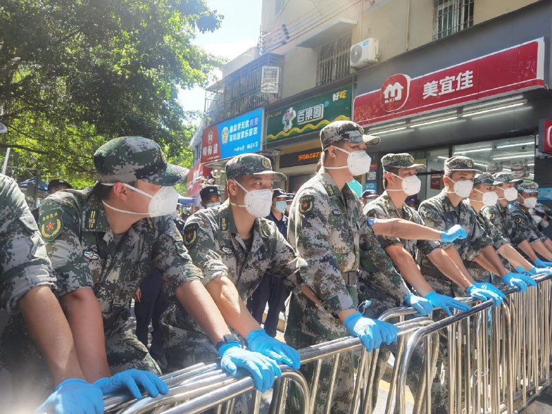 抛弃幻想，面对现实， 一切暴力机构全是给你们服务的圣母👅马迎新抛弃幻想，面对现实， 一切暴力机构全是给你们服务的圣母👅马迎新