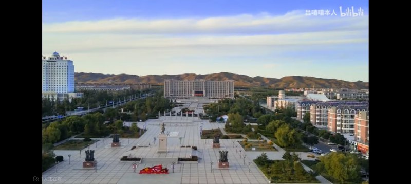 小小的中国震撼，图1 白宫（阜阳颍泉区政府），图二 五角大楼（市政府），图三四人民广场（乌拉特中旗 镇政府），图五六（杭州市政府），图七 （萧山行政大楼），视频青瓦台（南平市行政大楼）小小的中国震撼，图1 白宫（阜阳颍泉区政府），图二 五角大楼（市政府），图三四人民广场（乌拉特中旗 镇政府），图五六（杭州市政府），图七 （萧山行政大楼），视频青瓦台（南平市行政大楼）