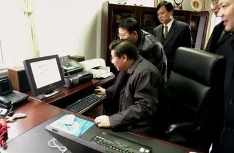 早期习主席翻墙看推特