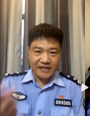 晶哥脱了皮后在互联网各种调戏女人投稿By