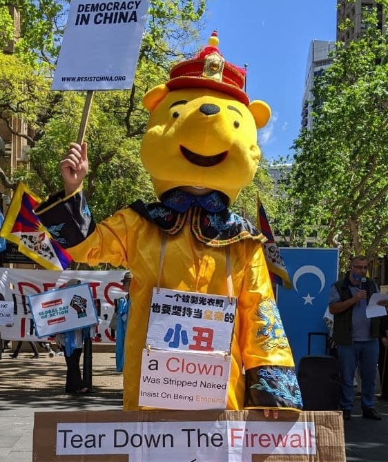 微博这个 居然还没被抓， 任志强都进去了投稿By