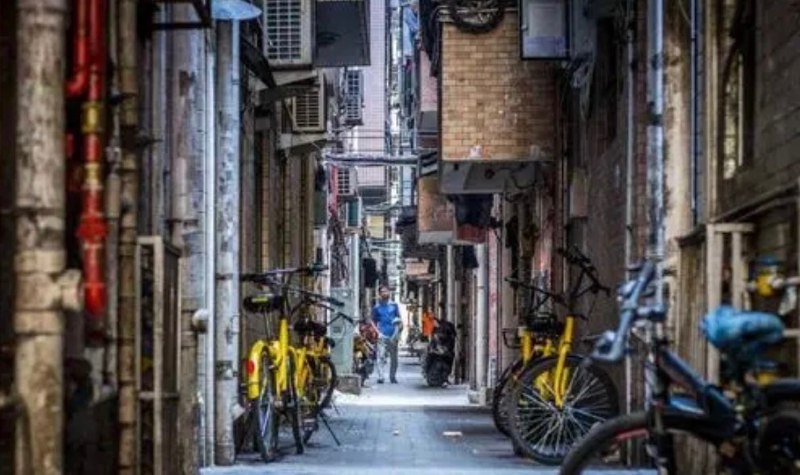 地方债城投债，已经崩