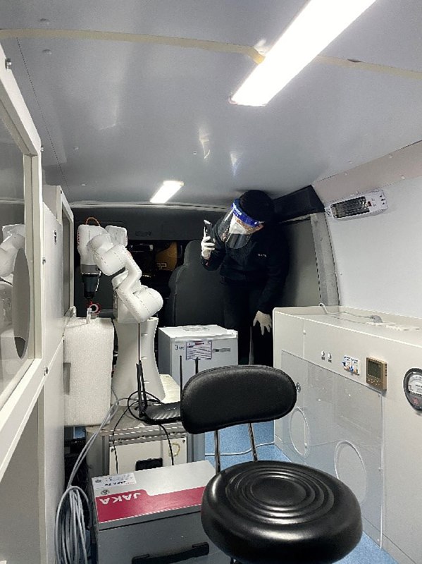 恭喜中国再次点亮新科技，核酸一体化机器人登场！投稿By