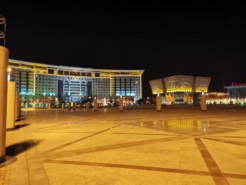 小小的中国震撼，图1 白宫（阜阳颍泉区政府），图二 五角大楼（市政府），图三四人民广场（乌拉特中旗 镇政府），图五六（杭州市政府），图七 （萧山行政大楼），视频青瓦台（南平市行政大楼）小小的中国震撼，图1 白宫（阜阳颍泉区政府），图二 五角大楼（市政府），图三四人民广场（乌拉特中旗 镇政府），图五六（杭州市政府），图七 （萧山行政大楼），视频青瓦台（南平市行政大楼）