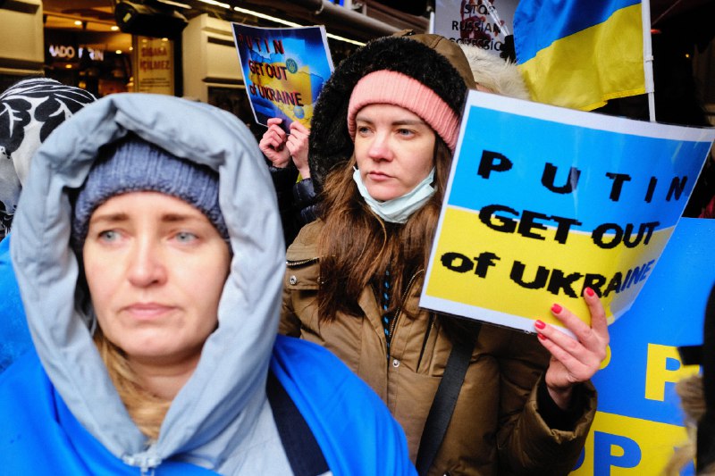 Some Chinese men express their horniness for potential Ukrainian refugees, to the disgust of netizens – SupChina