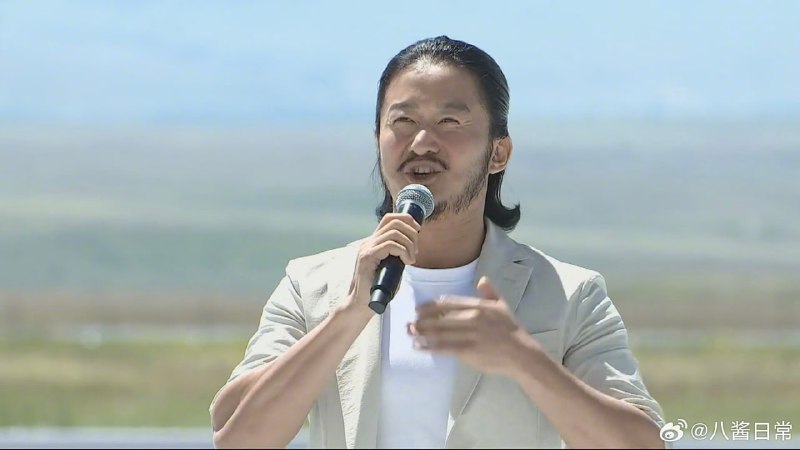 战狼换画风了战狼换画风了