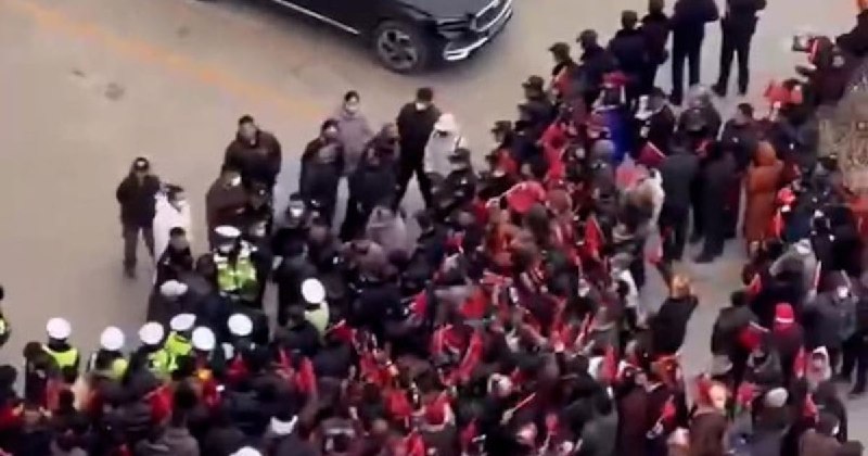 Tibetans protest forced resettlement due to Chinese dam project