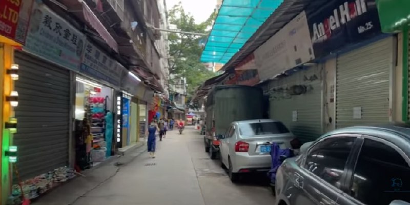 图1，2（广州黑人区） 、图3、4（深圳西丽商业街）图1，2（广州黑人区） 、图3、4（深圳西丽商业街）