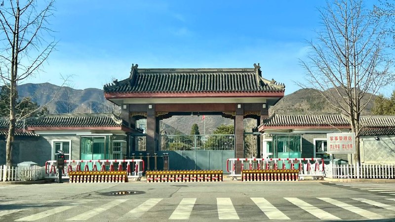 秦城度假村，欢迎各位权贵来旅游投稿By