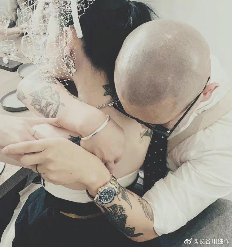 好耶！ 傻逼汪小菲终于爆雷了，孤立中国战狼投稿By