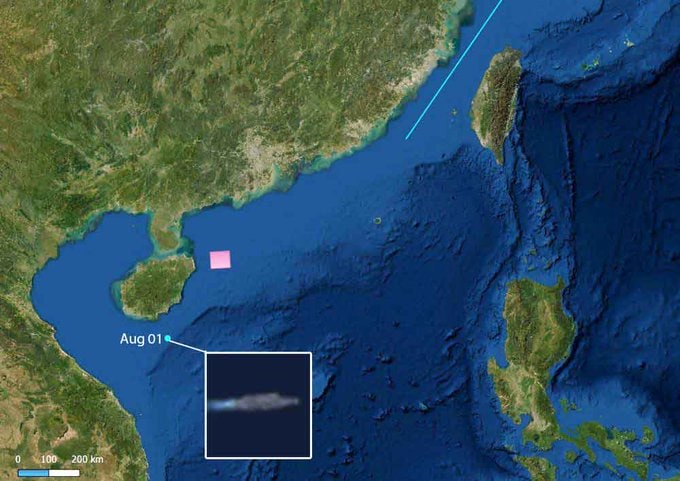 China's Liaoning aircraft carrier left Qingdao on July 31, and the Shandong left Sanya on August 01. [中國遼寧號航母於7月31日離開青島，山東艦於8月1日離開三亞