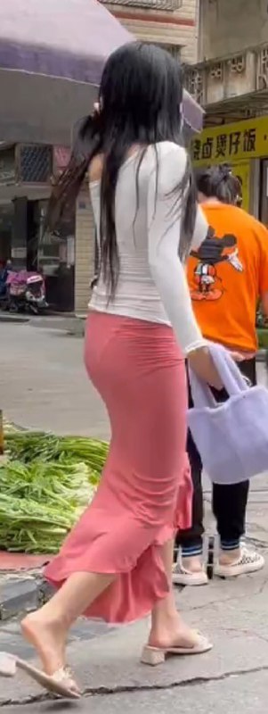 发现卖女童的老鸨的坐标，这是哪里投稿By